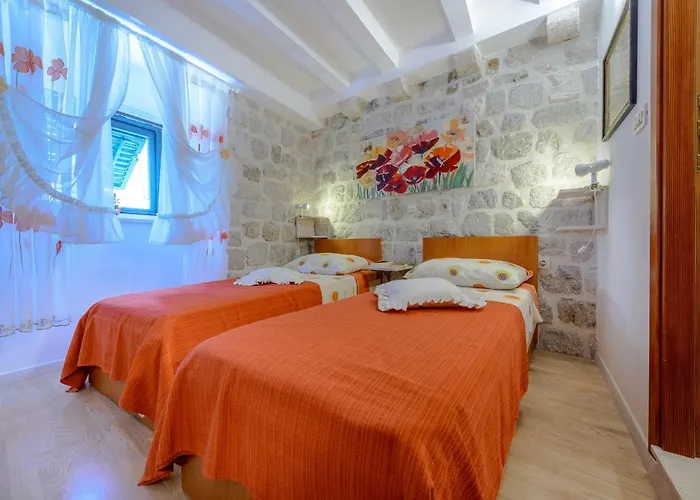 Stradun Гостевой дом 3*